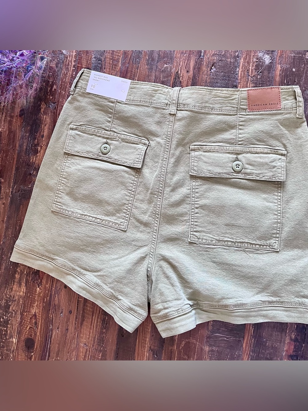 American Eagle Highest Rise 90's Utility Boyfriend Short Olive Green Sz 10 NWT - Picture 5 of 12